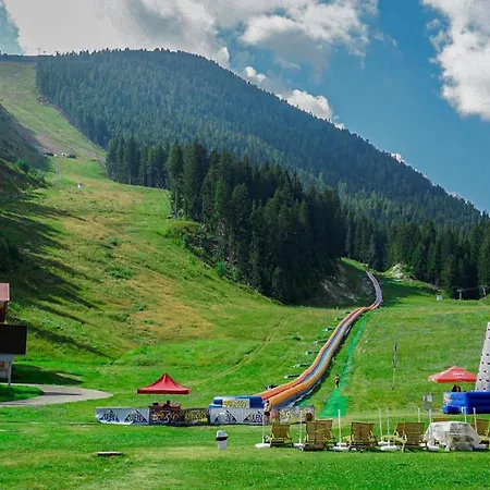 Amazing Overlooking The Majestic Mountains * بانسكو